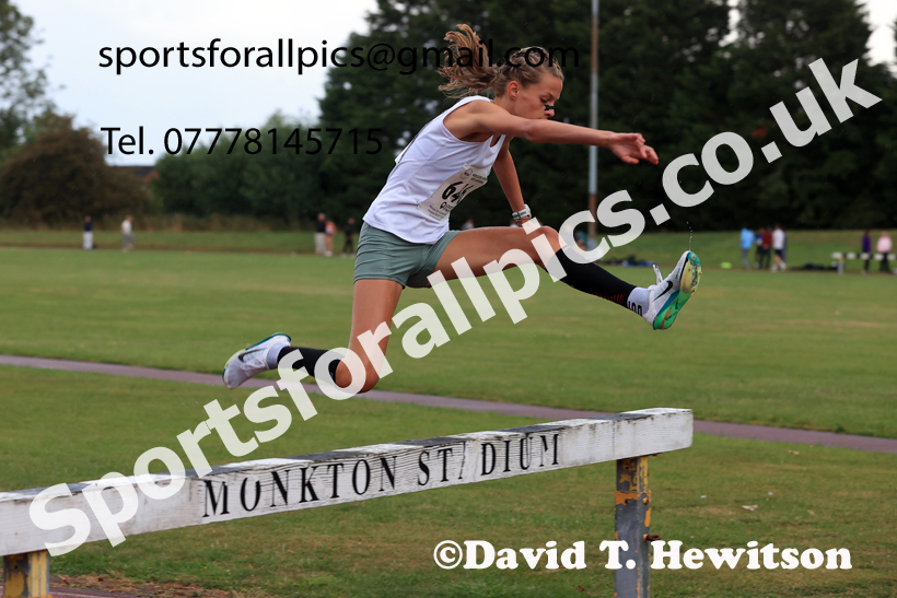 Steeplechase, 2026 NEGP No 5, Monkton. Photo: David T. Hewitson/Sports for All Pics